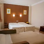 Crisol Alisios Canteras 酒店 3*